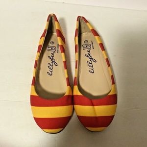 Lillybee U Sz 7 Womens Red Yellow Iowa State Cyclo